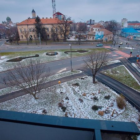 Uptown Residence Satu Mare Luaran gambar
