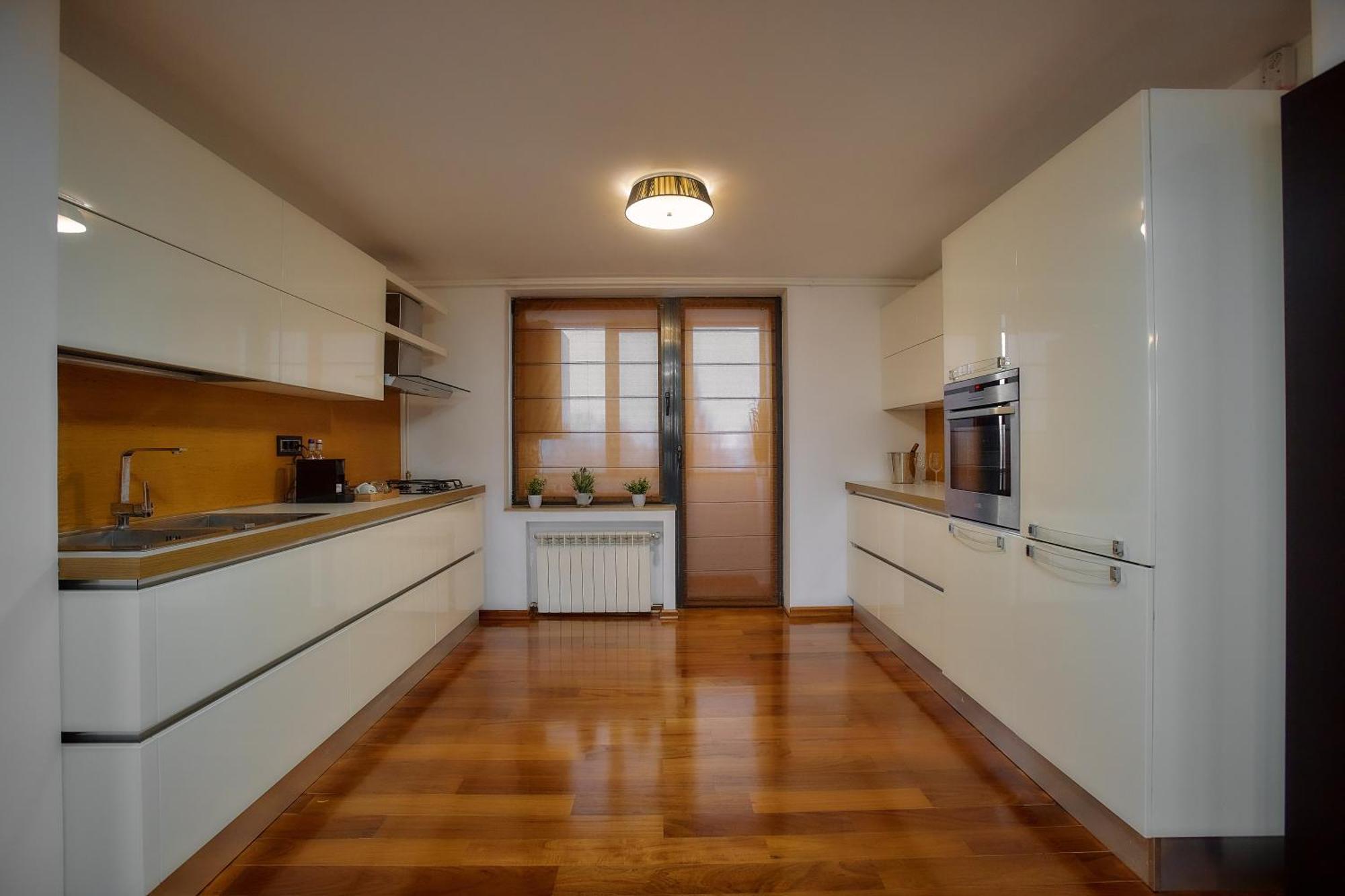 Uptown Residence Satu Mare Luaran gambar